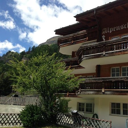 Haus Alpenschloss Zermatt Szoba fotó